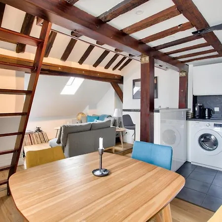 Beautiful Studio In The Center Of *